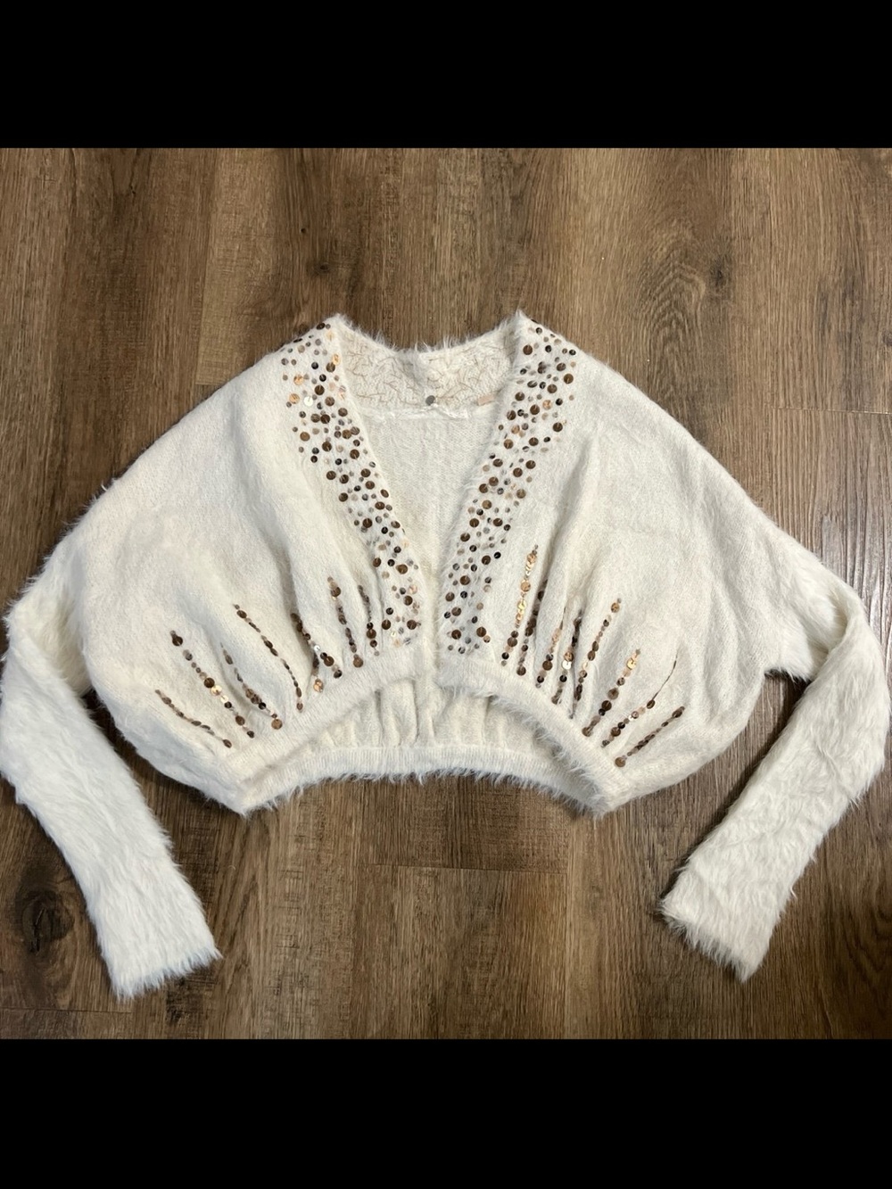 Anthropologie Knitted & Knotted sequin-trim shrug cardigan sweater in white XS